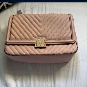 Victoria’s Secret crossover purse